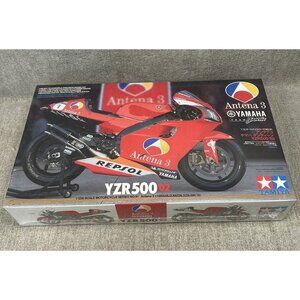 Tamiya 1:12 Scale Antena 3 Yamaha D'Antin YZR500 2002 Model Kit # 14091*2200 Abe